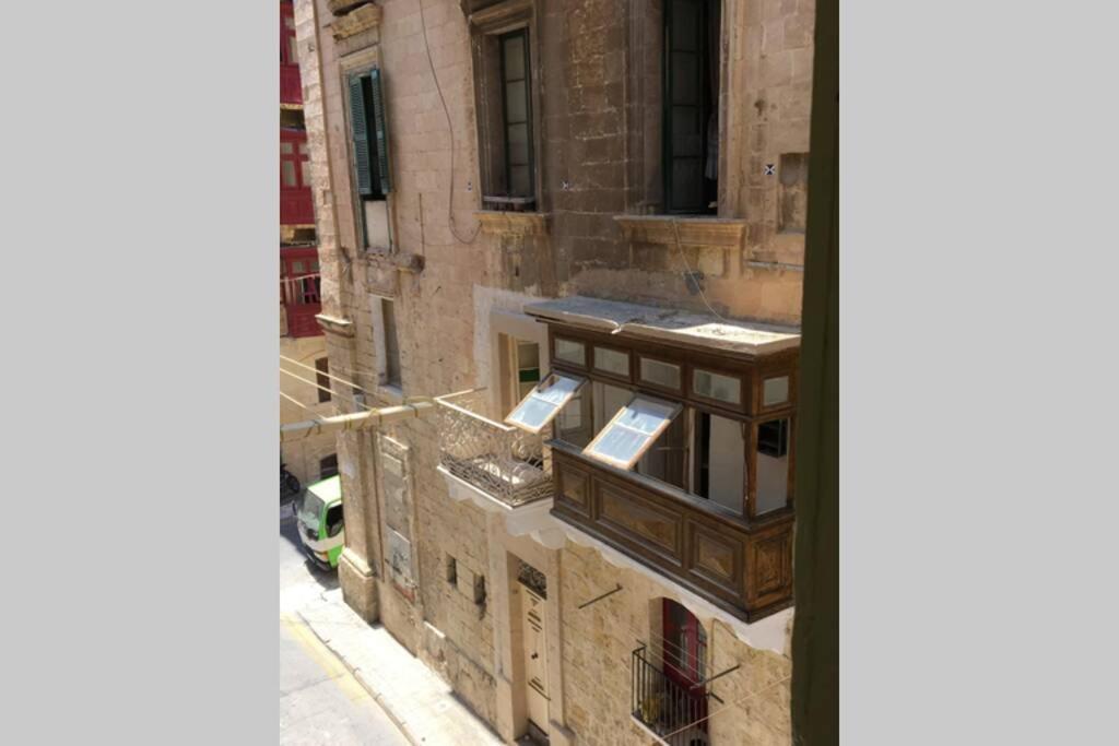 St Nicholas バレッタ エクステリア 写真